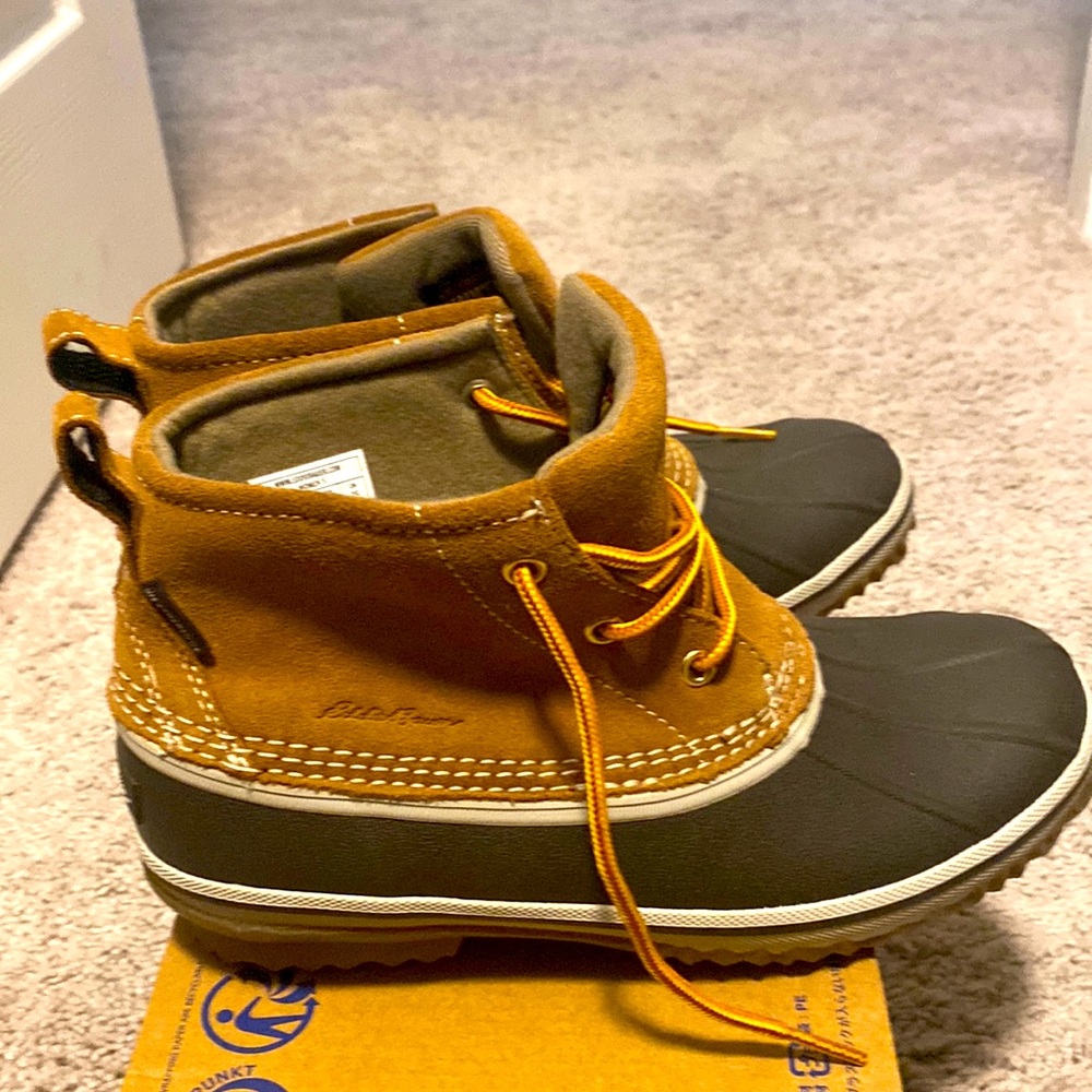 New Eddie Bauer HUNT PAC '62 SIZE 8